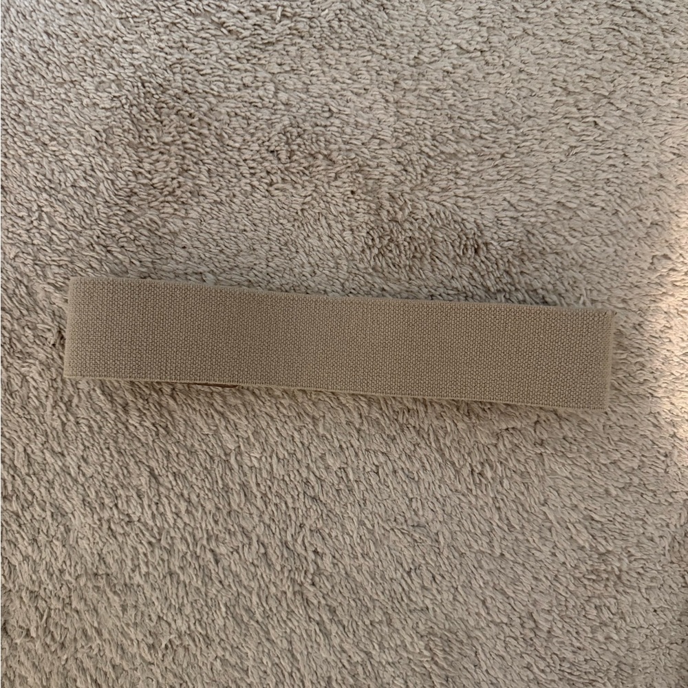 Tory Burch Beige Stretch Waist Belt with Tan Leather Trim & Gold Logo XS - Picture 5 of 5